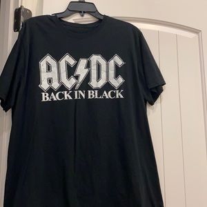 black AC/DC t-shirt!!